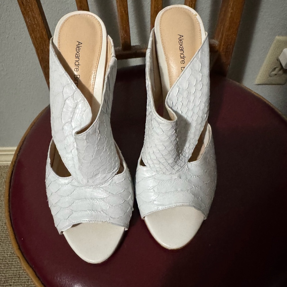 Alexandre Birman White Python Slide In Heels Sz 38 - image 1